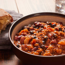 Load image into Gallery viewer, Bowl of chili with bread on the side Eat Smart Richmond VA meal delivery service
